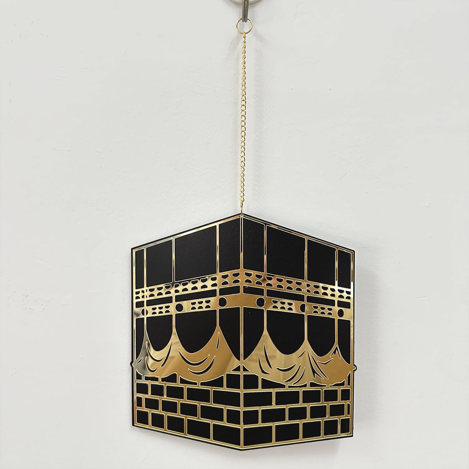 Hanging Kaaba Wall Decoration – Elegant Islamic Décor